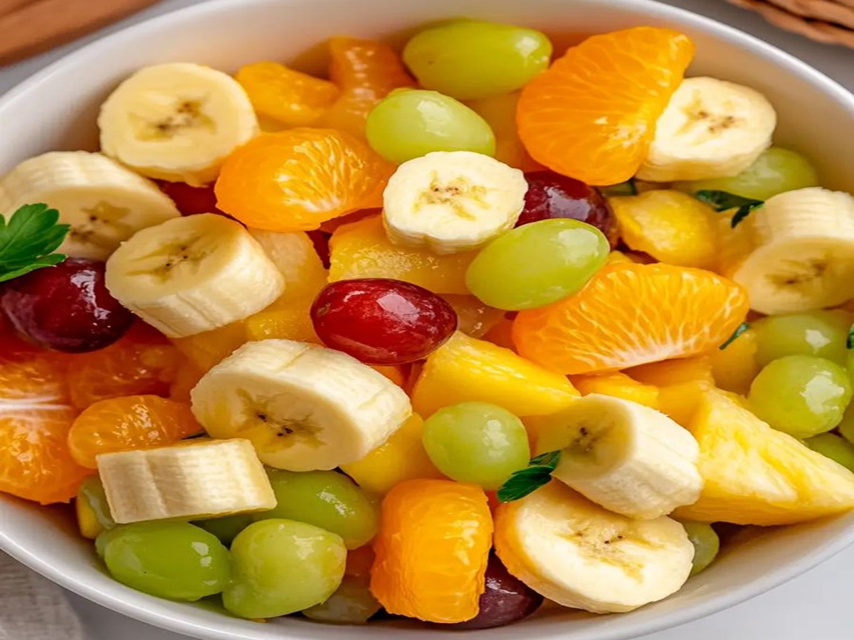 saawan-fast-healthy-food-items-to-eat-while-fasting-in-monsoon-season-which-are-beneficial-for-health-including-curd-and-milk-and-bananas-and-sweet-potatoes-aka-shakarkandi Saawan Fast: Healthy Food Items to Eat while Fasting in Monsoon Season - Photo Gallery