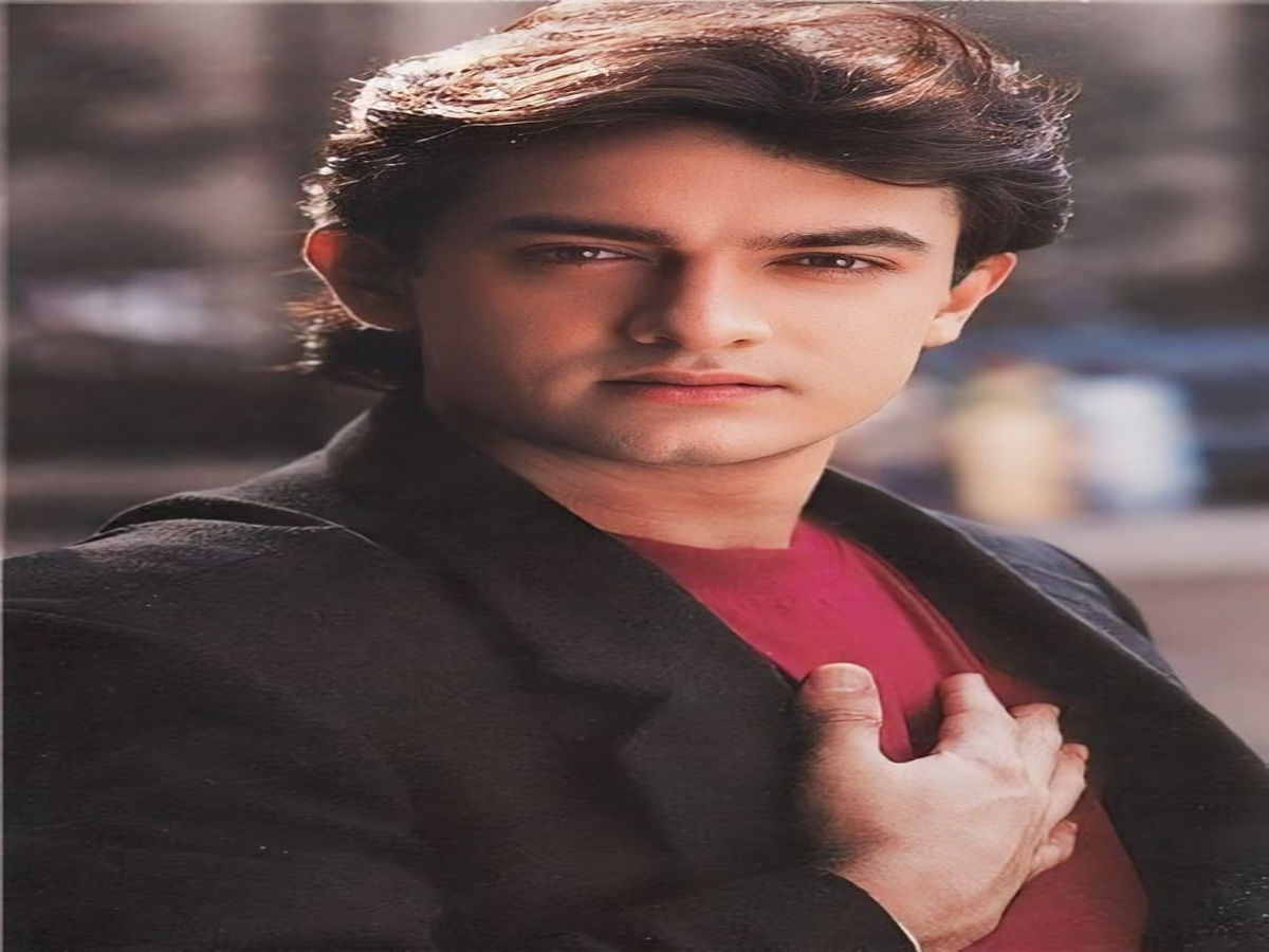 popular-tv-shows-bollywood-stars-who-hosted-some-amazing-shows Popular TV shows: Bollywood Stars Who Hosted Some Amazing Shows - Photo Gallery