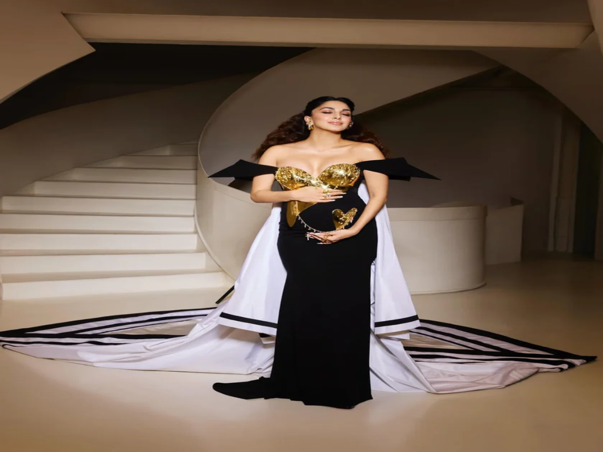 kiara-advanis-hot-and-classy-looks-which-fueled-the-internet Kiara Advani’s: Hot and Classy Looks Which Fueled The Internet - Photo Gallery