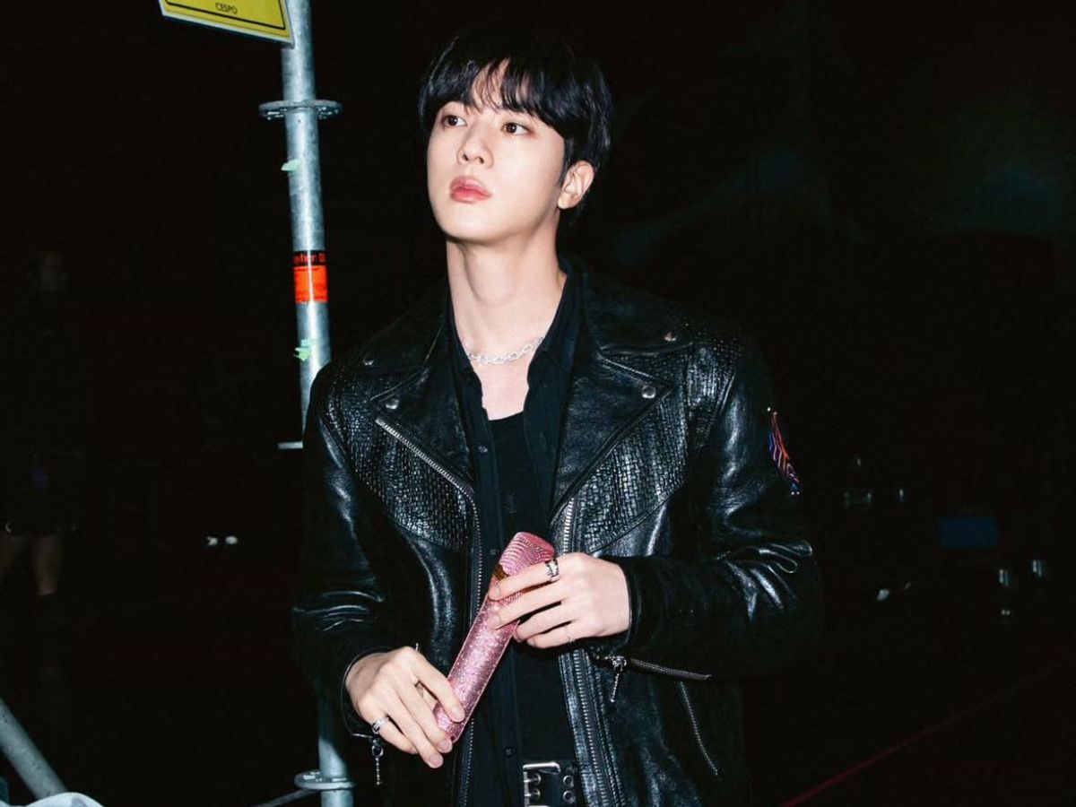 Jin’s Solo Tour Creates A Buzz As Fans Spot Climbing Wall at BTS Star’s First Concert Venue