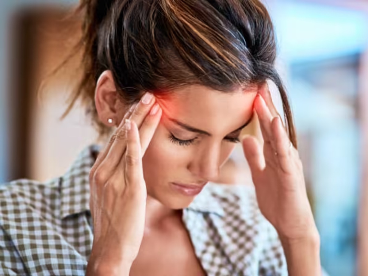 7-unexpected-menopause-symptoms-most-women-overlook 7 Unexpected Menopause Symptoms Most Women Overlook - Photo Gallery