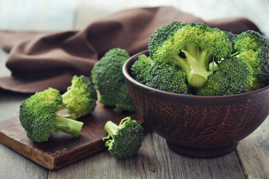 5-green-superfoods-that-naturally-support-gut-health-and-boost-digestion 5 Green Superfoods That Naturally Support Gut Health and Boost Digestion - Photo Gallery