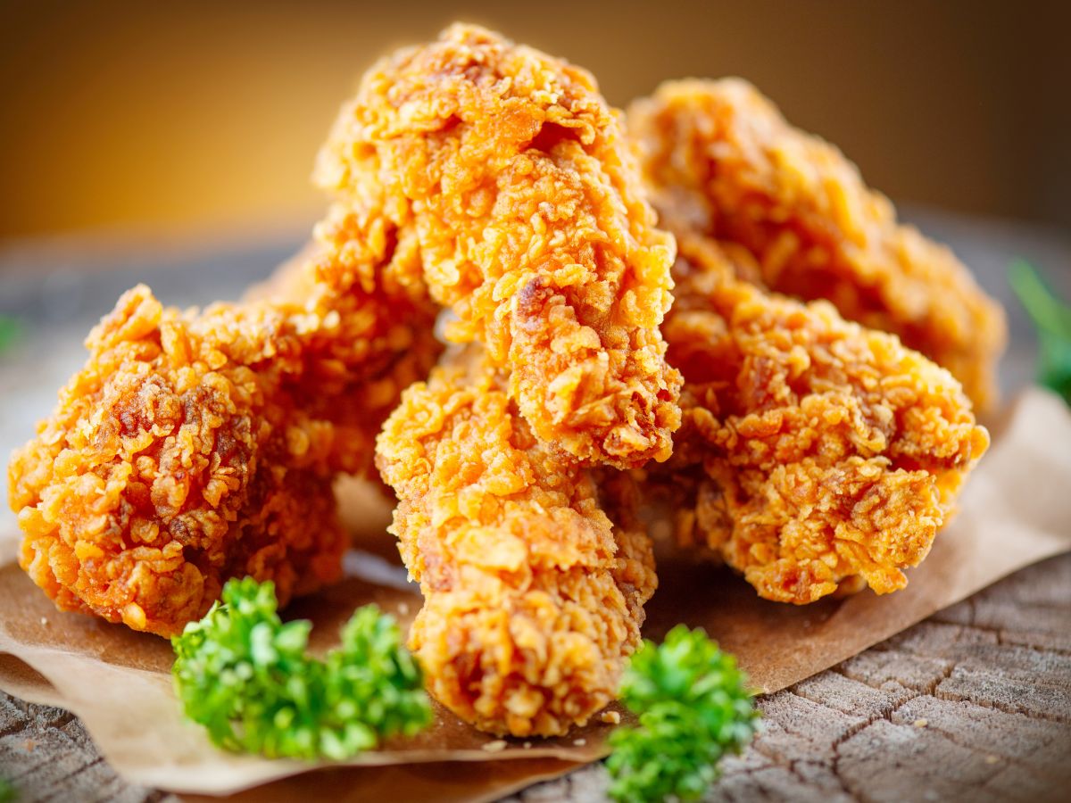 crispy-treats-that-taste-better-baked-than-fried-for-a-healthier-twist 5 Crispy Treats That Taste Better Baked Than Fried - Photo Gallery