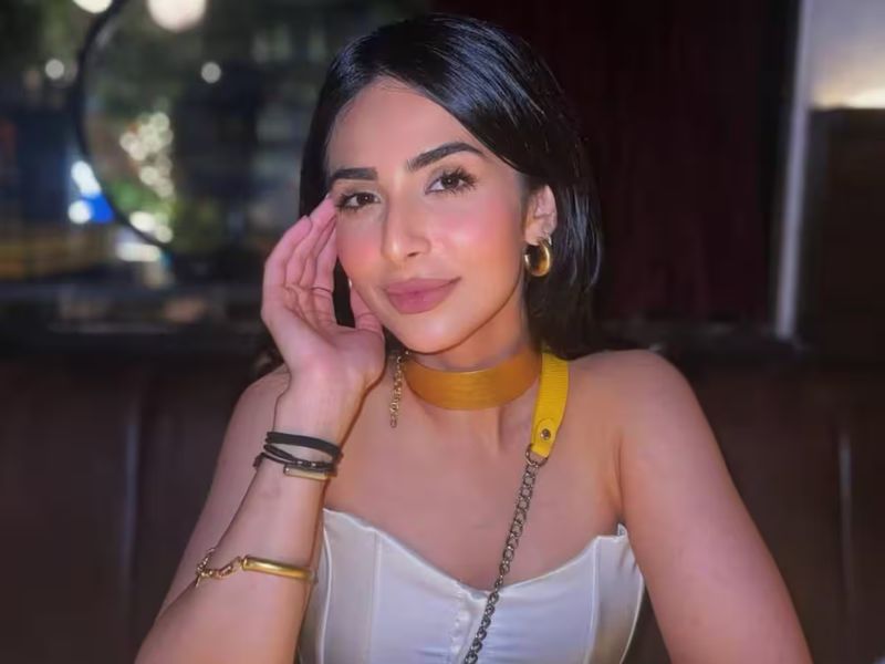 Laila Faisal 2 (Instagram) - Photo Gallery