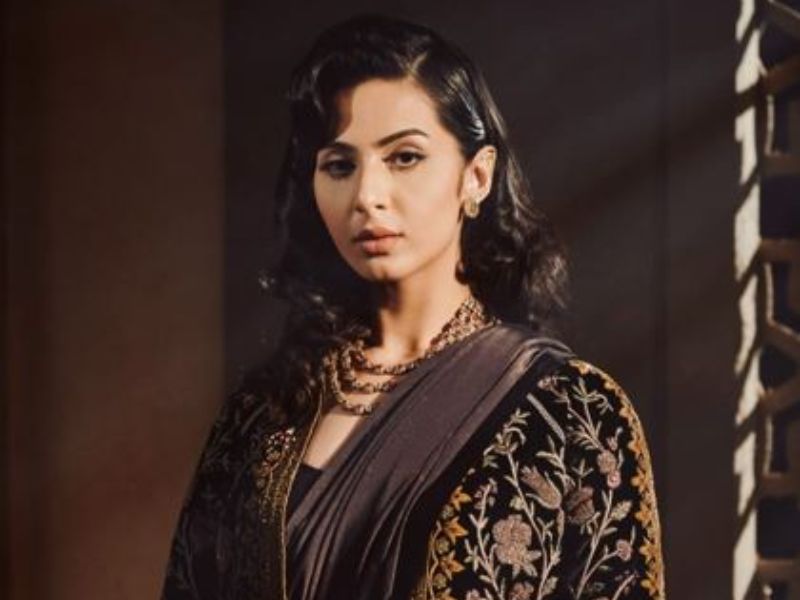 Laila Faisal 3 (Instagram) - Photo Gallery