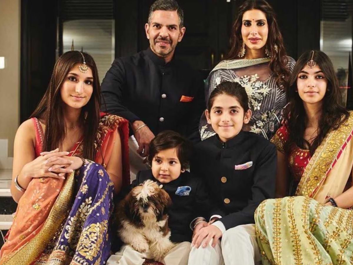 who-is-priya-sachdev-sunjay-kapur-wife-changes-name-on-instagram-amid-rs30000-crore-property-dispute-rani-kapur-sole-ownership-karisma-kapoor Who is Priya Sachdev? Sunjay Kapur’s Wife Changes Name on Instagram Amid Shocking Rs30,000 Crore Property Dispute - Photo Gallery