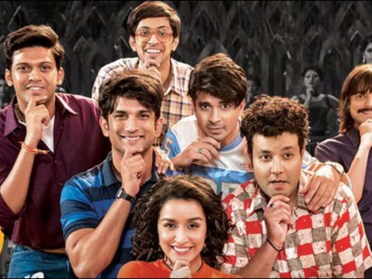 friendship-day-special-top-7-bollywood-movies-that-celebrate-friendship-best-films-to-watch-with-friends-3-idiots-chhichhore-rang-de-basanti Friendship Day Special: Top 7 Bollywood Movies That Celebrates Friendship Perfectly - Photo Gallery