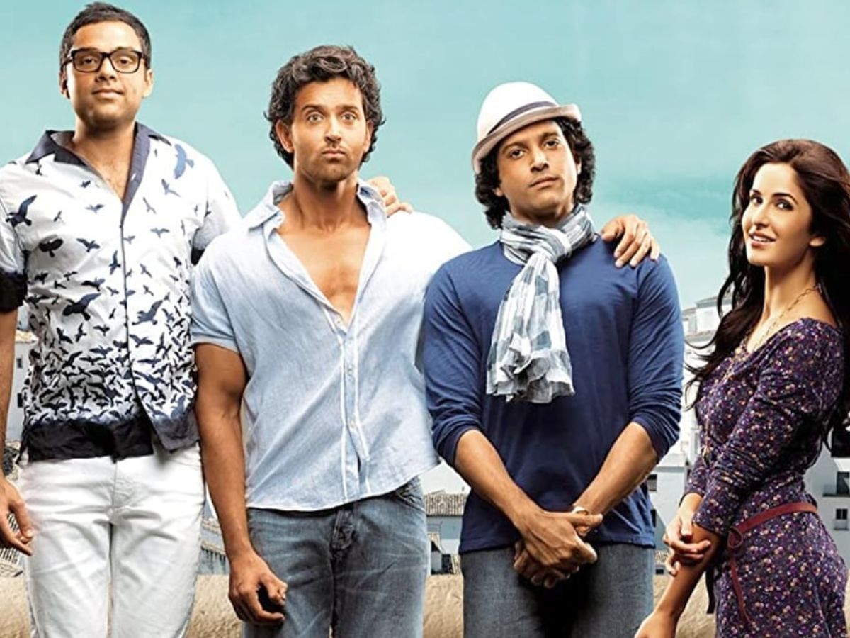 friendship-day-special-top-7-bollywood-movies-that-celebrate-friendship-best-films-to-watch-with-friends-3-idiots-chhichhore-rang-de-basanti Friendship Day Special: Top 7 Bollywood Movies That Celebrates Friendship Perfectly - Photo Gallery