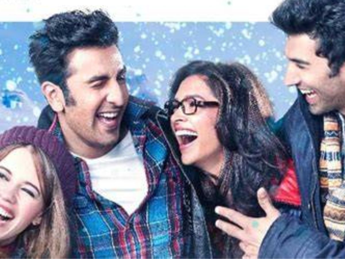 friendship-day-special-top-7-bollywood-movies-that-celebrate-friendship-best-films-to-watch-with-friends-3-idiots-chhichhore-rang-de-basanti Friendship Day Special: Top 7 Bollywood Movies That Celebrates Friendship Perfectly - Photo Gallery