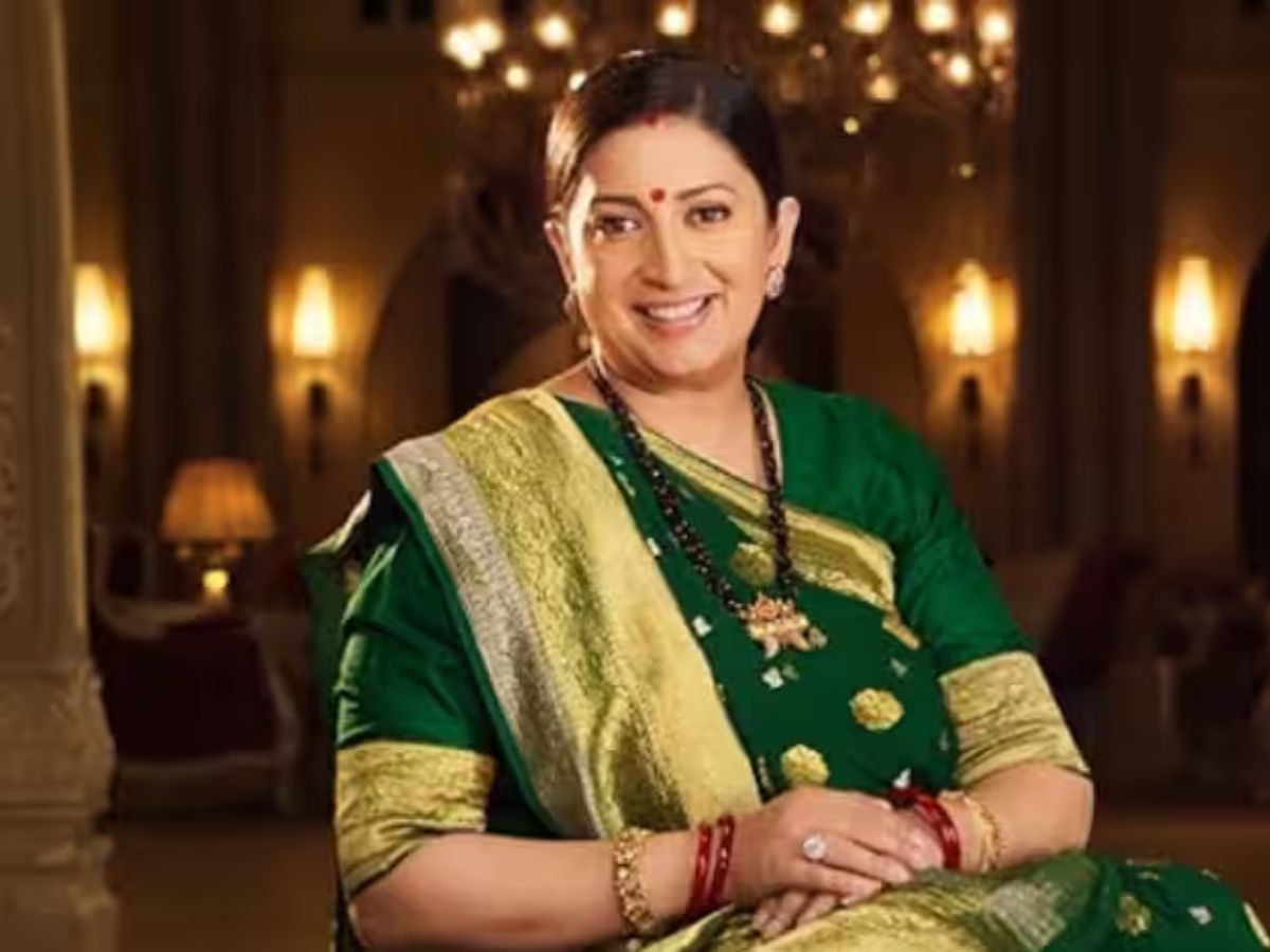 kyunki-saas-bhi-kabhi-bahu-thi-season-2-full-cast-revealed-ekta-kapoor-tv-serial-smriti-irani-as-tulsi-amar-upadhyay-as-mihir Kyunki Saas Bhi Kabhi Bahu Thi Season 2: Full Cast Revealed - Photo Gallery