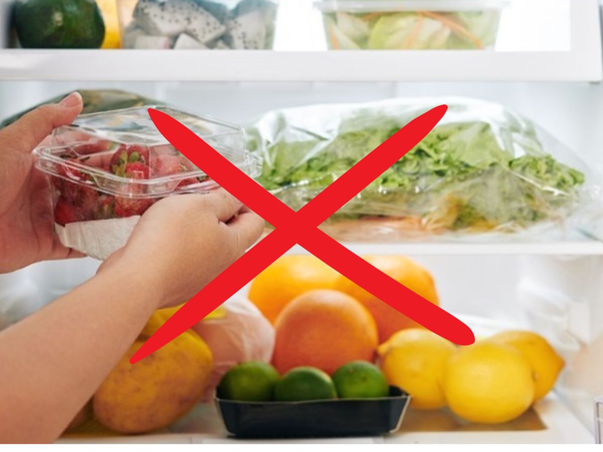 why-you-should-avoid-storing-fruits-and-vegetables-in-plastic-wraps-in-your-fridge Stop Storing Fruits And Veggies In Plastic Wraps: It’s Time For A Healthier Fridge Habit - Photo Gallery