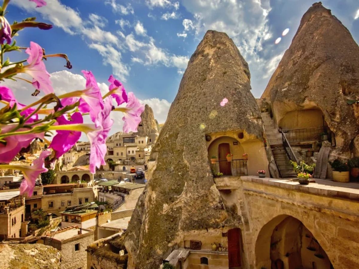 from-mount-haleakala-hawai-to-cappadocia-turkey-7-epic-sunrise-and-sunset-spots-that-offers-breathtaking-sky-views 7 Epic Sunrise and Sunset Spots That Offers Breathtaking Sky Views - Photo Gallery