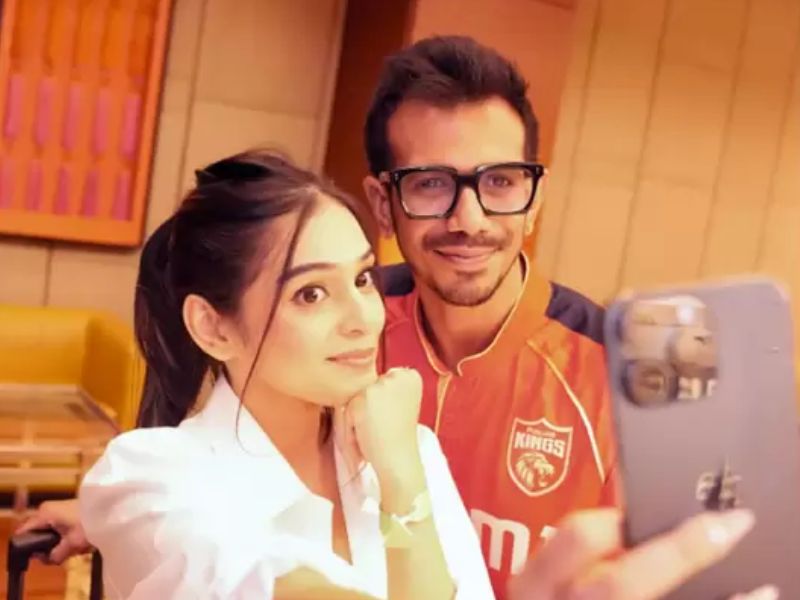 meet-rj-mahvash-from-radio-jockey-to-social-media-sensation-and-yuzvendra-chahals-rumoured-girlfriend RJ Mahvash and Chahal (Instagram) - Photo Gallery