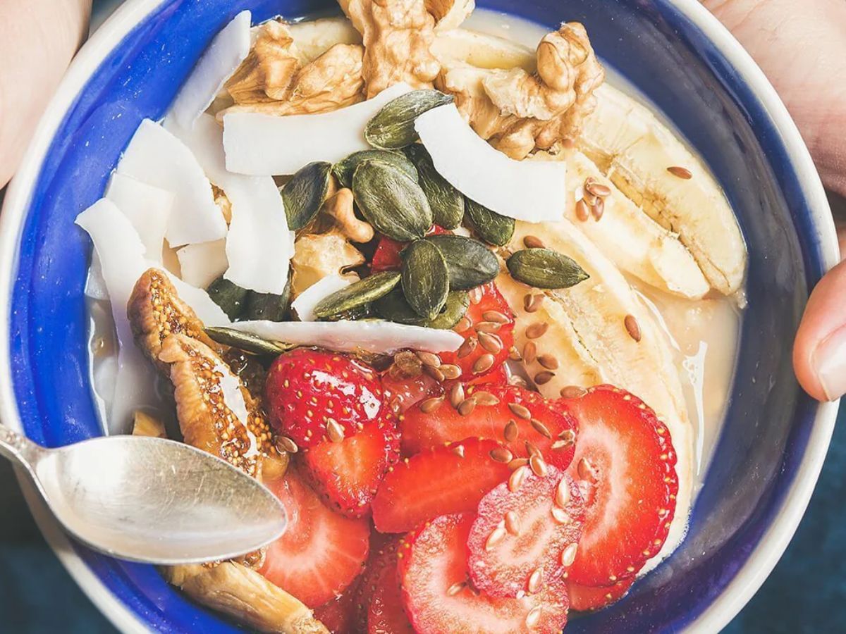 common-breakfast-habits-that-cause-insulin-spikes-and-affect-your-blood-sugar-balance 6 Common Breakfast Habits That Can Spike Insulin Levels And Lead To Blood Sugar Imbalances - Photo Gallery
