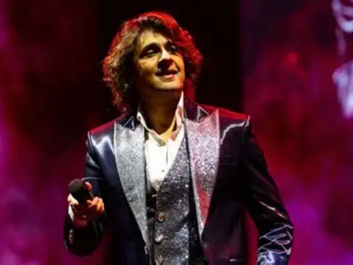 happy-birthday-sonu-nigam-rare-acting-roles-that-he-took-before-singing-in-bollywood Sonu Nigam Birthday 2025: An Actor Before Singing? These Rare Films Will Leave You Shocked! - Photo Gallery