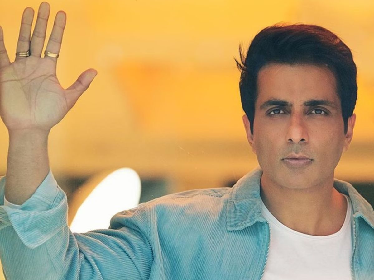 sonu-sood-happy-birthday-real-life-hero-who-rejected-cm-post-unknown-facts-struggles-films-social-work Sonu Sood Birthday Special: From Struggling Actor to CM Offer- Shocking Facts You Didin’t Know - Photo Gallery