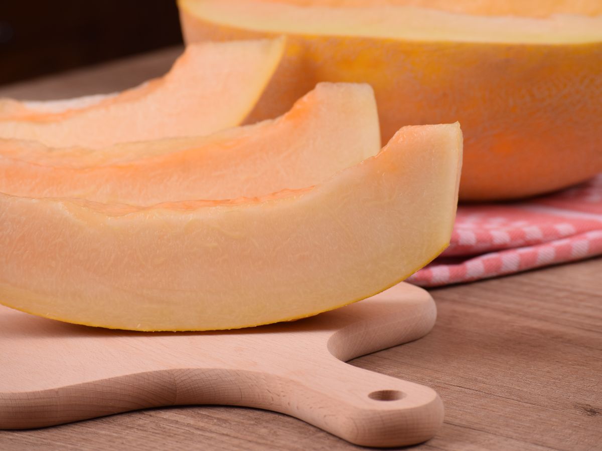 is-muskmelon-safe-for-people-with-low-blood-pressure-benefits-side-effects-and-precautions Is Muskmelon Safe for People With Low Blood Pressure? Check Facts - Photo Gallery