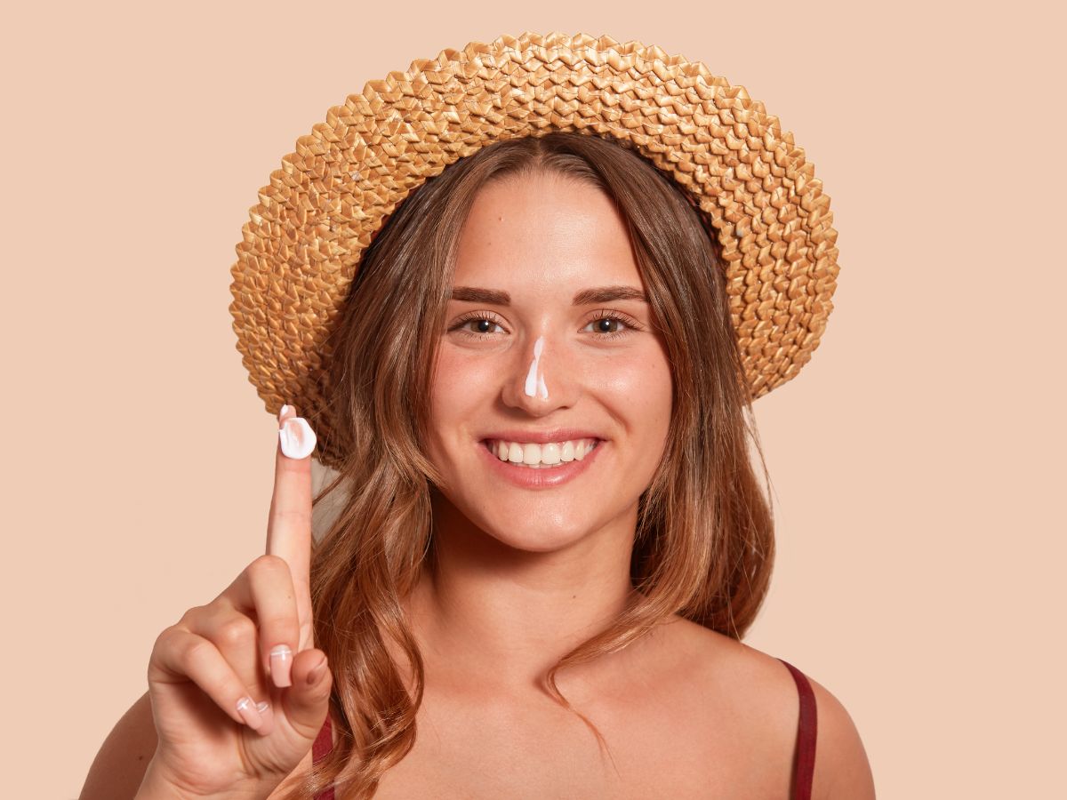 Is It Safe or Necessary to Apply Sunscreen at Night? - Photo Gallery