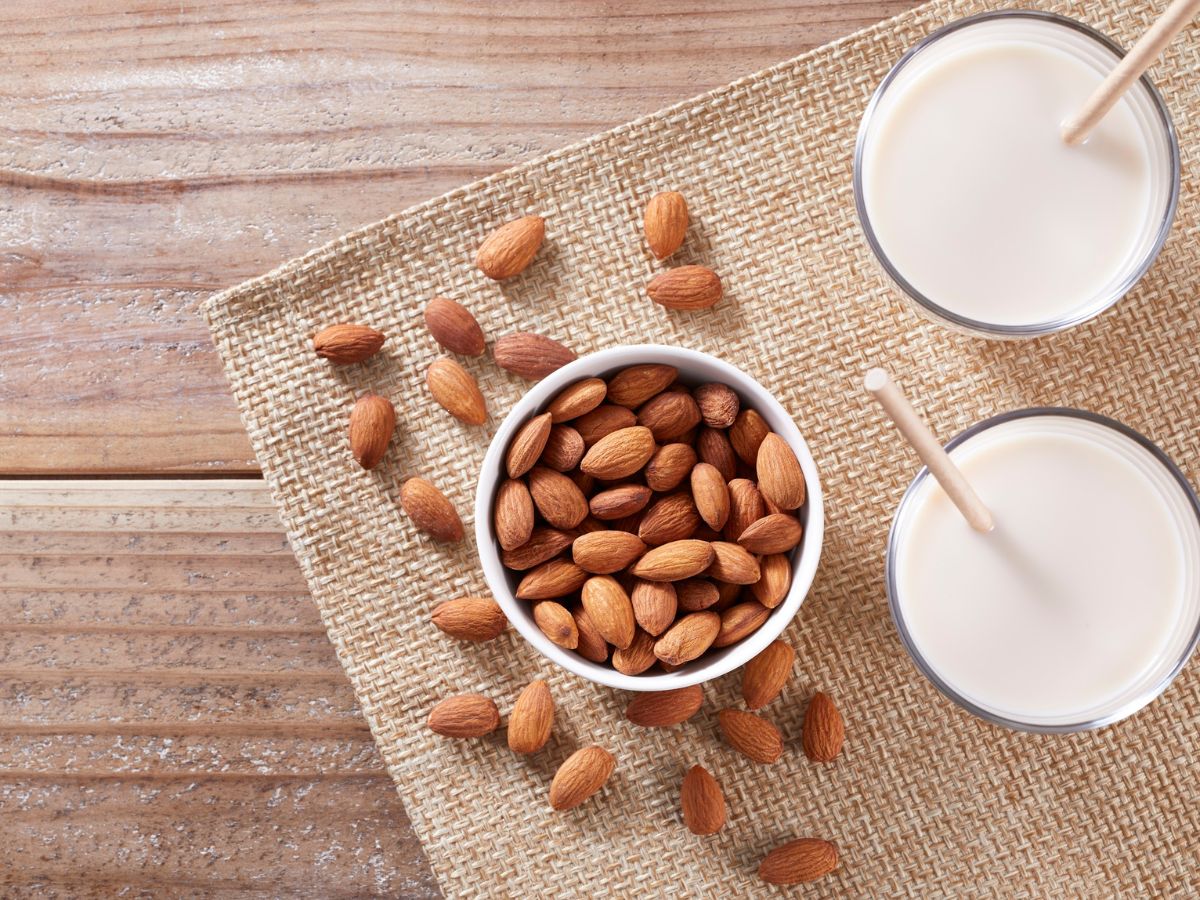 How Can Almond Milk proitects Skin From Sun Damage? - Photo Gallery