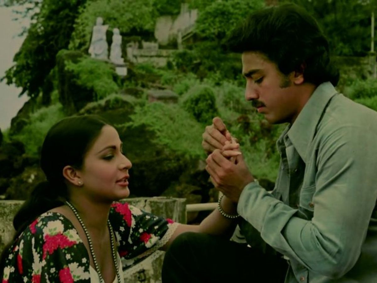 released-44-years-ago-made-couples-commit-suicide-broke-box-office-record-earned-20-times-budget-kamal-haasan-rati-agnihotri Couples Allegedly Took Their Lives After Watching This Film 44 Years Ago- Shattered Records & Earned 20X Its Budget - Photo Gallery