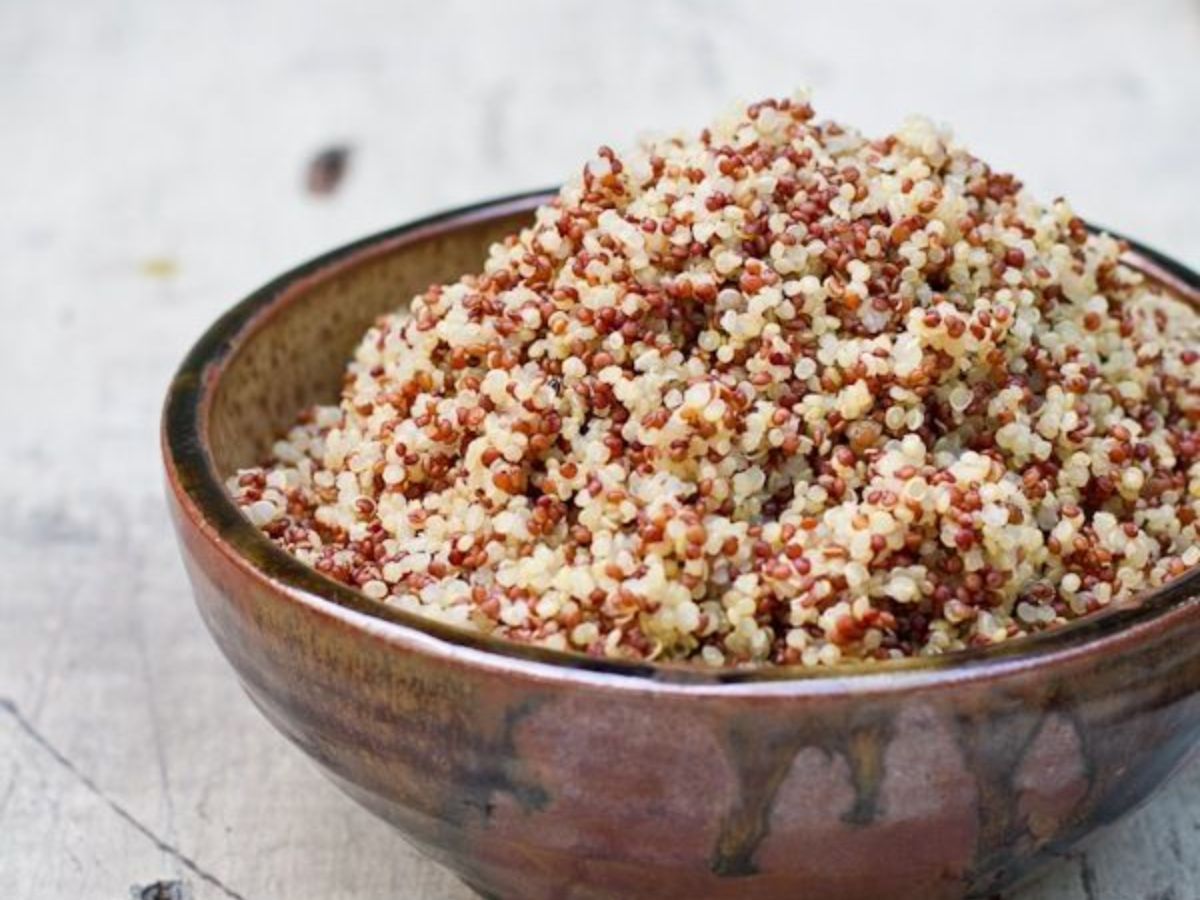top-6-high-fibre-foods-to-include-in-your-diet-beyond-salads Not Just Salads: 6 High-Fibre Foods You Should Be Adding to Your Daily Diet - Photo Gallery
