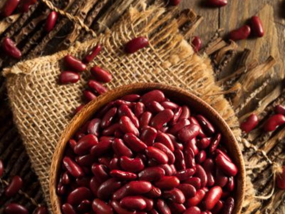 top-6-high-fibre-foods-to-include-in-your-diet-beyond-salads Not Just Salads: 6 High-Fibre Foods You Should Be Adding to Your Daily Diet - Photo Gallery