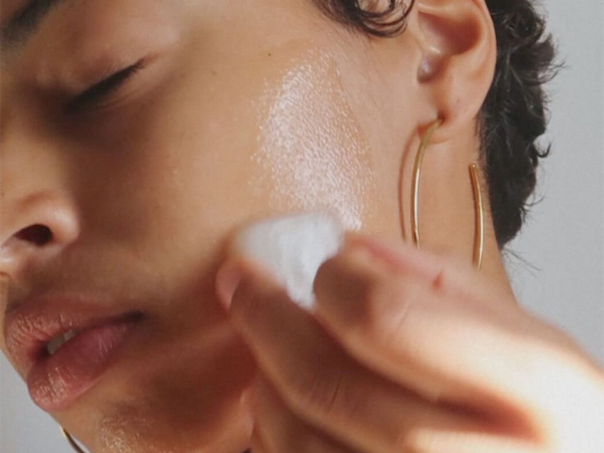 How the Ice Cube Facial Remedy Works for Anti-Aging? - Photo Gallery