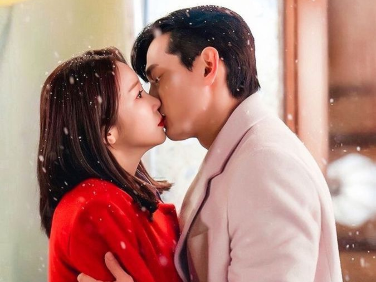 best-enemies-to-lovers-k-dramas-you-cant-miss-check-out Pic Credit- Pinterest - Photo Gallery