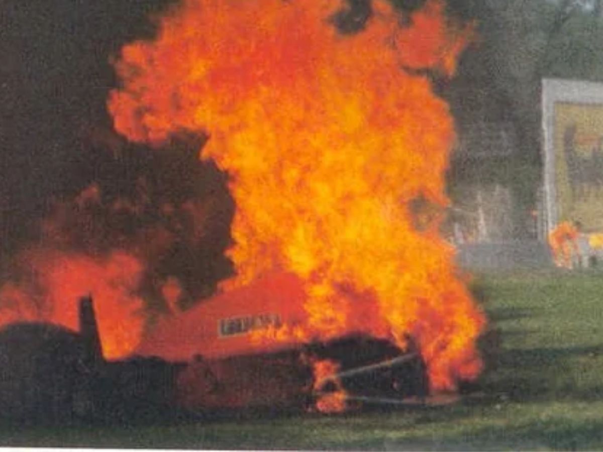 5-horrific-crashes-of-f1-history Gerhard Berger's horrifying Ferrari accident at Imola in 1989 is likely still vivid in the minds of many. At the Tamburello turn, Berger lost control of his vehicle, slammed into a wall at high speed, and then rolled down the road before catching fire because his petrol tank was nearly full. The fact that he had only managed to get away with minor burns and bruises seemed unbelievable.(Image credit: Reddit) - Photo Gallery