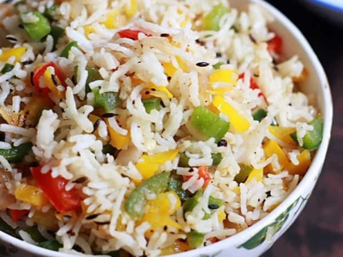 7-easy-and-delicious-capsicum-dishes-indians-can-cook-at-home 7 Delicious Indian Capsicum Dishes You Must Try at Home - Photo Gallery