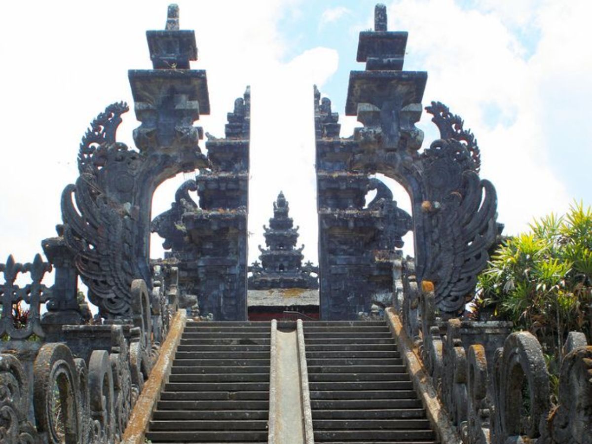 journey-through-the-top-10-ancient-temples-of-east-asia Journey Through The Top 10 Ancient Temples Of East Asia! - Photo Gallery