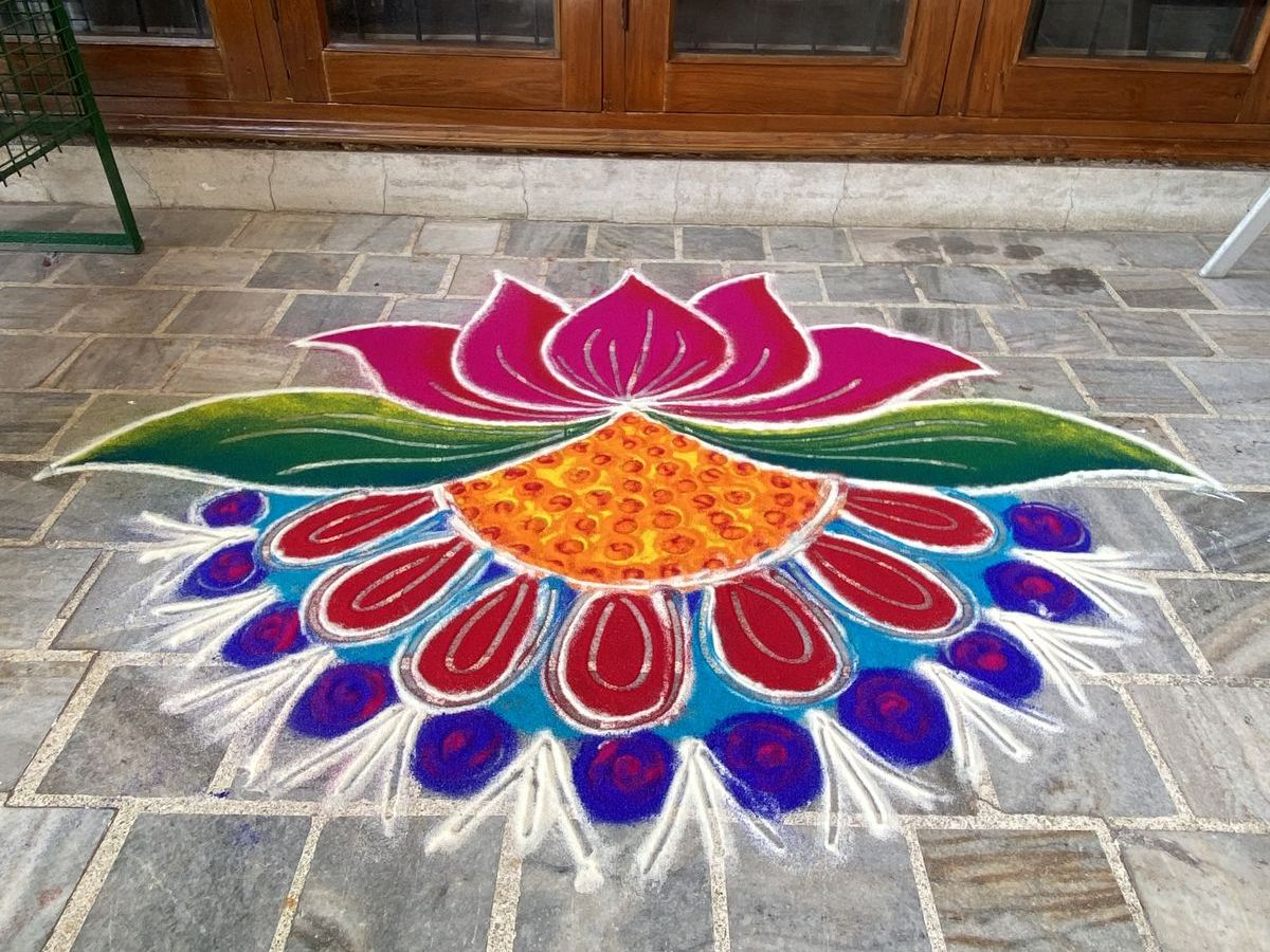 ancient-secrets-modern-homes-decoding-indias-entrance-symbolism Image credit: Pinterest - Photo Gallery