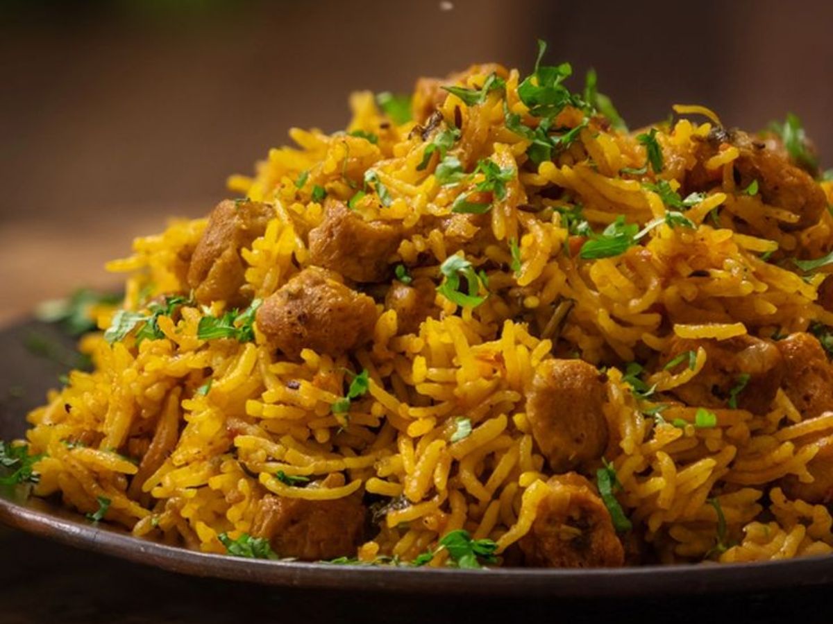 asy-indian-rice-dishes-variety-of-pulao-recipes-for-homemade-meals-full-of-flavour 7 Types Of Pulao Recipes To Try At Home Today - Photo Gallery