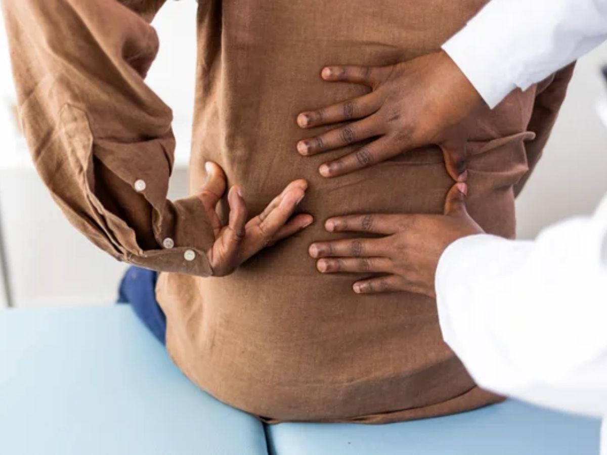 back-pain-won-t-go-away-if-you-don-t-get-rid-of-these-6-common-habits-in-daily-life Your Back Pain May Never Go Away If You Don’t Stop These 6 Everyday Habits Right Now - Photo Gallery