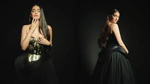 5-times-sonam-kapoor-served-ultimate-fashion-goals 5 Times Sonam Kapoor Set the Standard for Ultimate Fashion - Photo Gallery