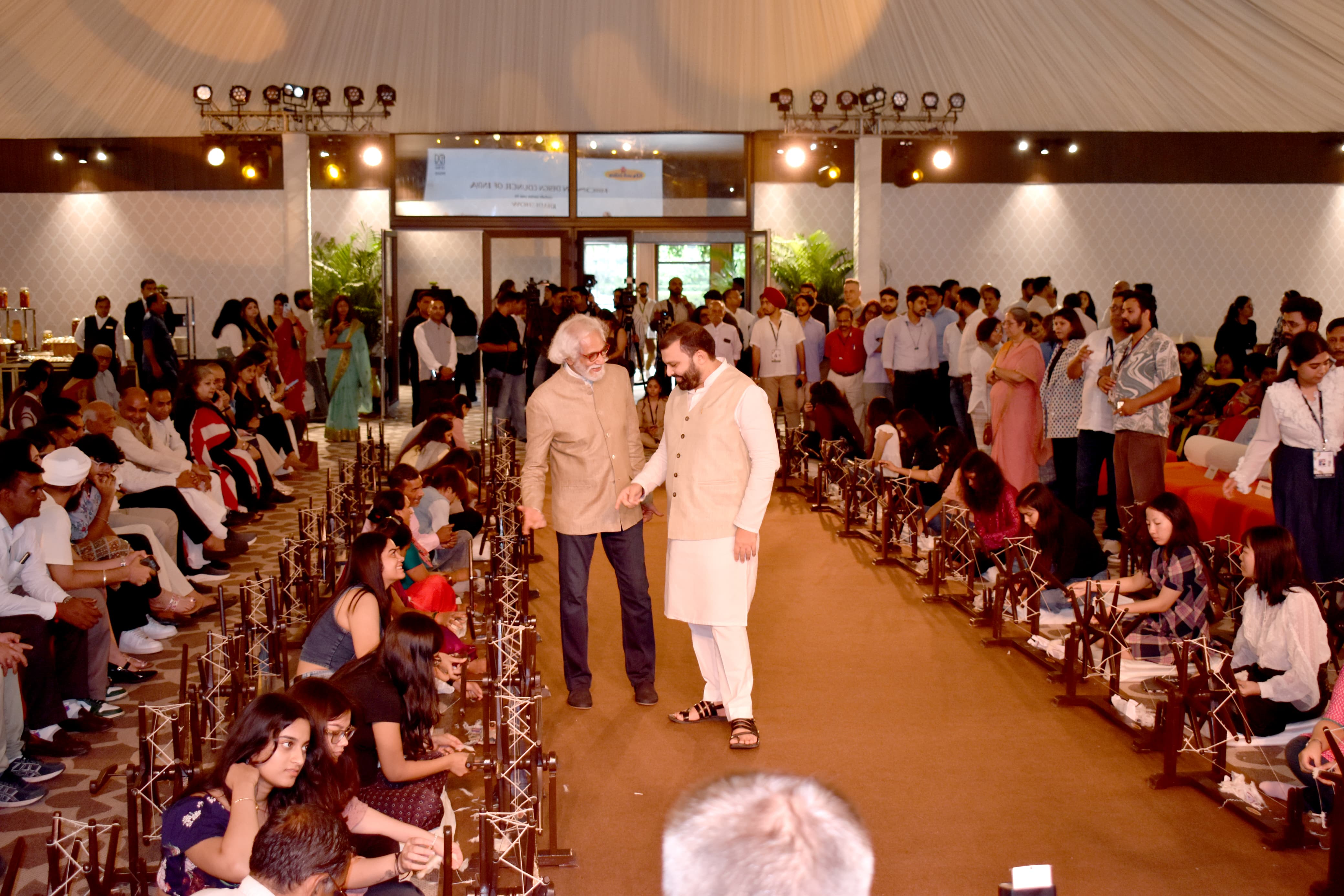 Another Historic Step Towards ‘Khadi For Nation, Khadi For Fashion’: ‘Khadi Fashion Festival’ Held In Delhi