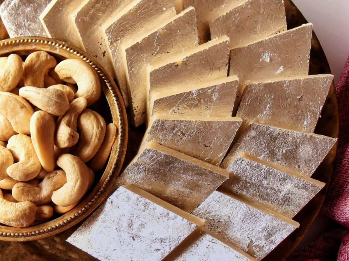 7-easy-steps-to-make-kaju-katli-at-home-this-rakshabandhan-for-your-siblings Rakshabandhan Special Kaju Katli: How To Make This Festive Treat In 7 Easy Steps - Photo Gallery