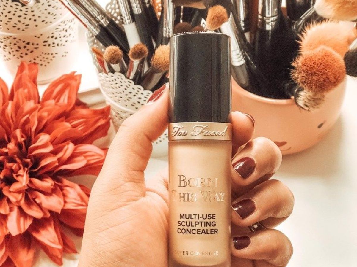 korean-beauty-hacks-for-plumper-looking-lips-no-fillers-needed-nars-concealer-smashbox-givenchy-lip-balm Korean Beauty Secret for Fuller Lips REVEALED- Say No to Fillers With These Hacks! - Photo Gallery
