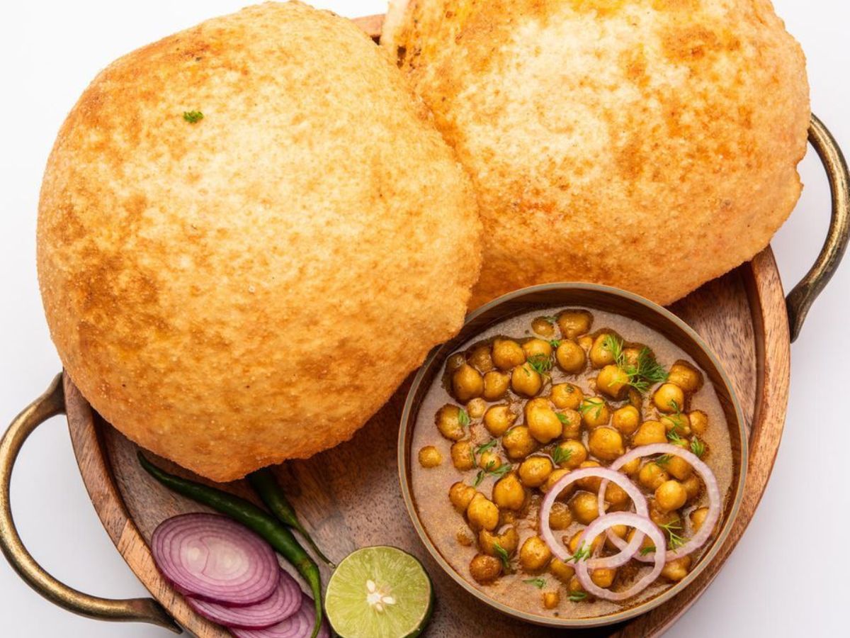 must-try-traditional-breakfasts-from-6-indian-states-for-a-delicious-authentic-morning-start Delicious Breakfasts From 6 Indian States You Should Try at Least Once - Photo Gallery