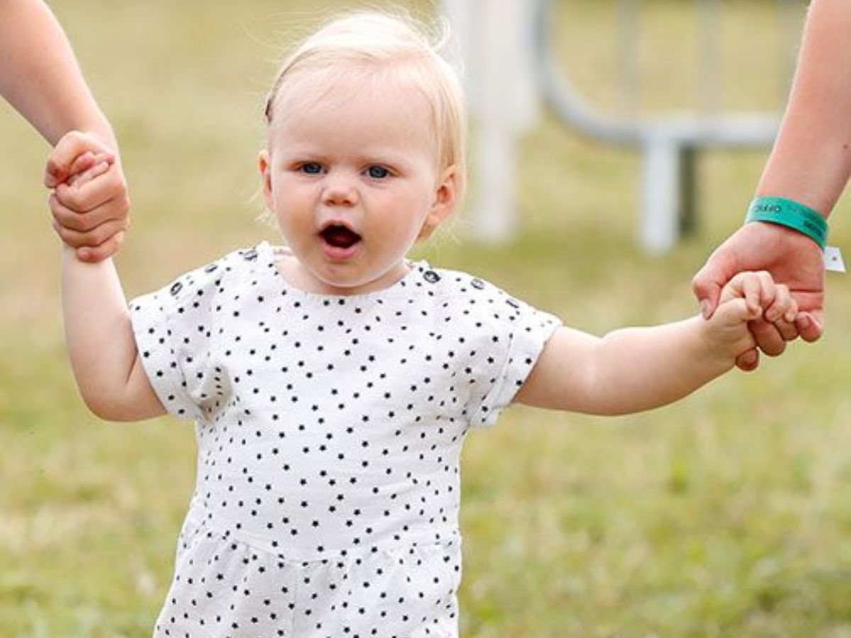 top-8-royal-indian-baby-names-for-both-girl-and-boy-that-embody-strength-grace-and-nobility Top 8 Royal Indian Baby Names That Carry Rich Cultural Significance And Charm - Photo Gallery