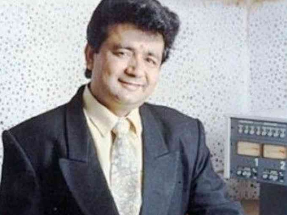 bollywood-richest-family-2025-tseries-bhushan-kumar-net-worth Bollywood’s Richest Family 2025: Not the Khans, Not the Kapoors, But This Unexpected Empire - Photo Gallery