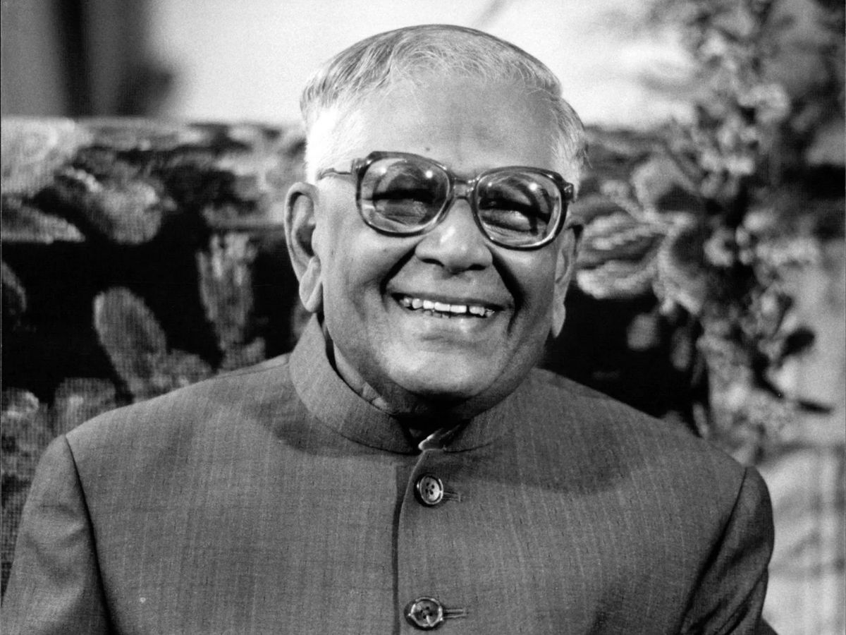 history-repeats-former-vp-jagdeep-dhankhar-becomes-third-vp-to-resign-mid-term R. Venkataraman- July 24, 1987(Image Credit- Google) - Photo Gallery
