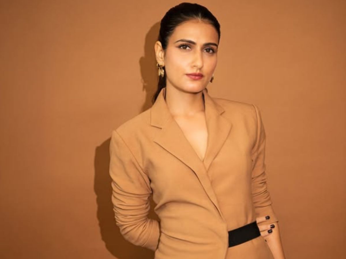 fatima-sana-shaikh-latest-photos-bold-saree-gown-looks-viral-fashion-moments-2025-metro-in-dino-ap-jaisa-koi Fatima Sana Shaikh Just Dropped Her Boldest Photos Yet- Pics Inside Will Leave You Stunned!