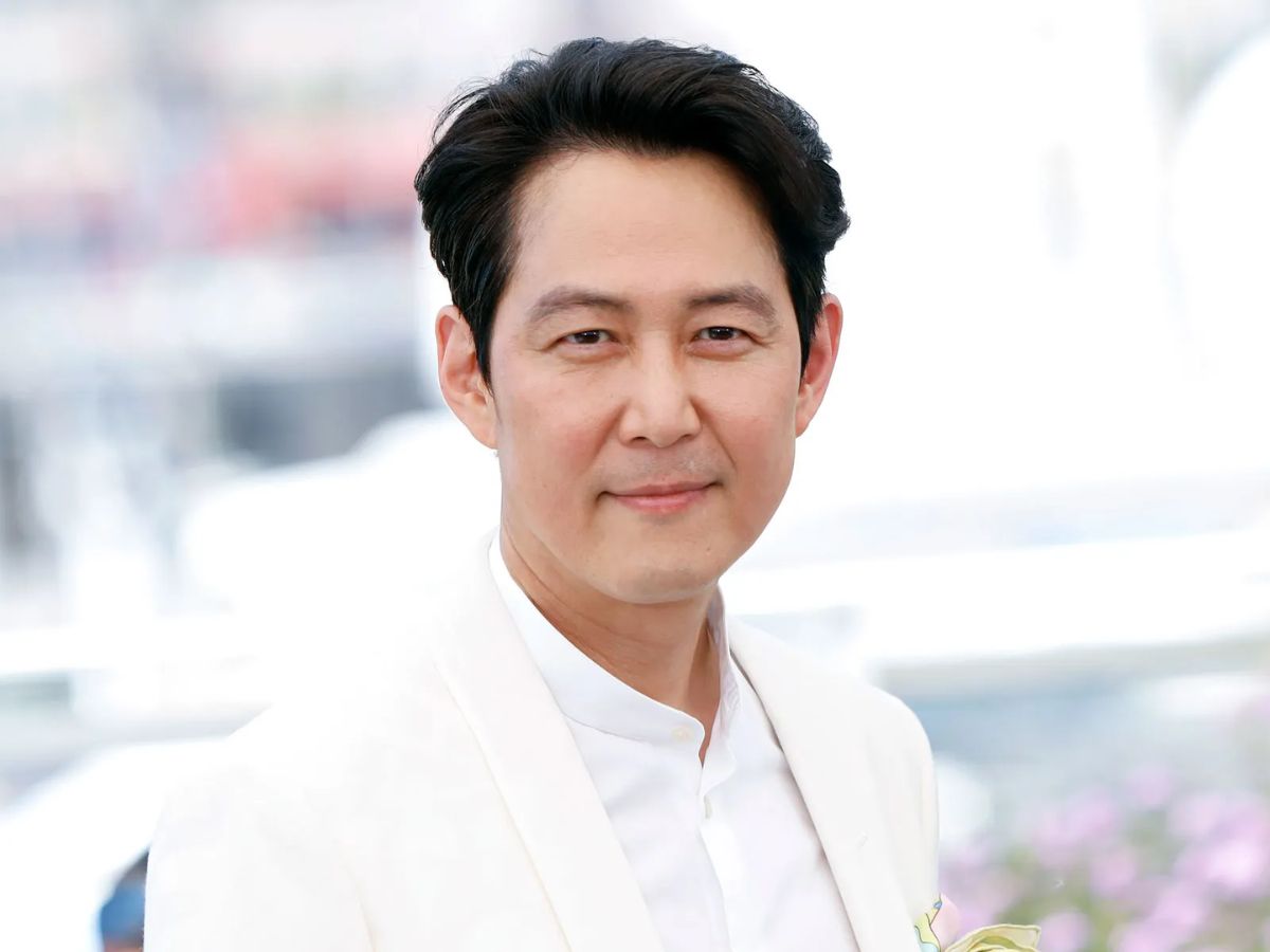 kdrama-top-7-highest-paid-korean-actors-and-actresses-2025-no-2-will-shock-you-from-kim-soo-hyun-to-lee-jung-jae Top 7 Highest-Paid Korean Actors & Actress of 2025- No. 2 Will Leave You Shocked! - Photo Gallery
