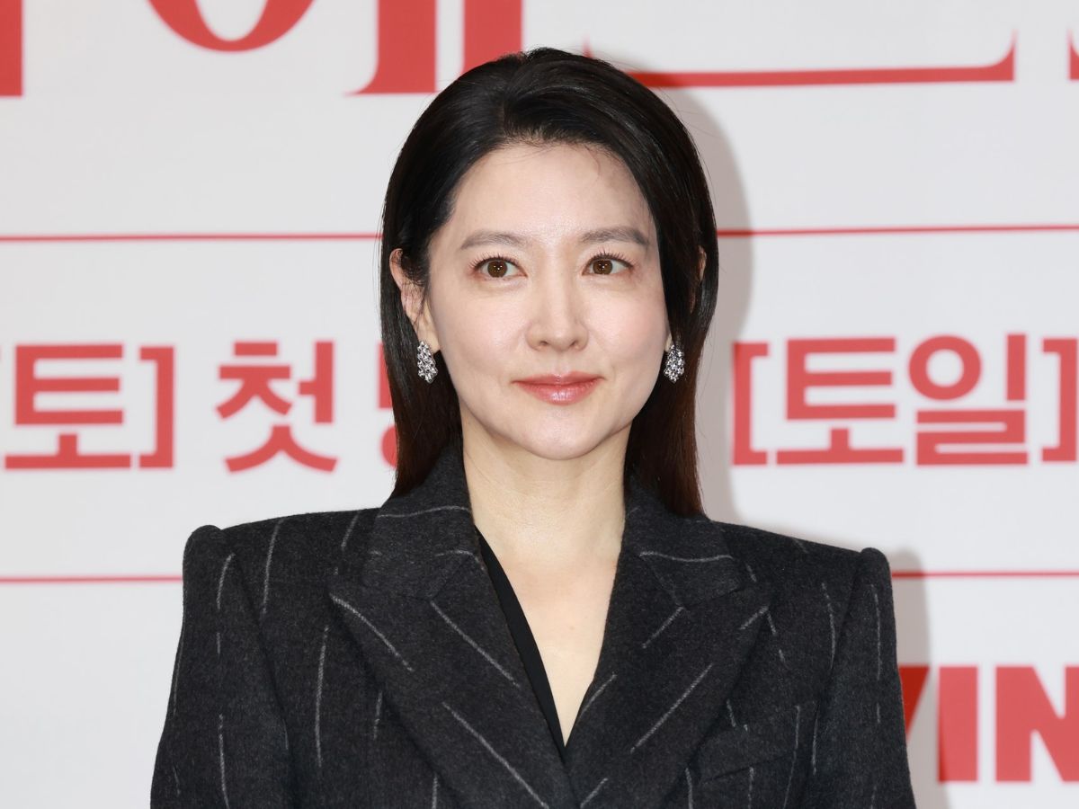 kdrama-top-7-highest-paid-korean-actors-and-actresses-2025-no-2-will-shock-you-from-kim-soo-hyun-to-lee-jung-jae Top 7 Highest-Paid Korean Actors & Actress of 2025- No. 2 Will Leave You Shocked! - Photo Gallery