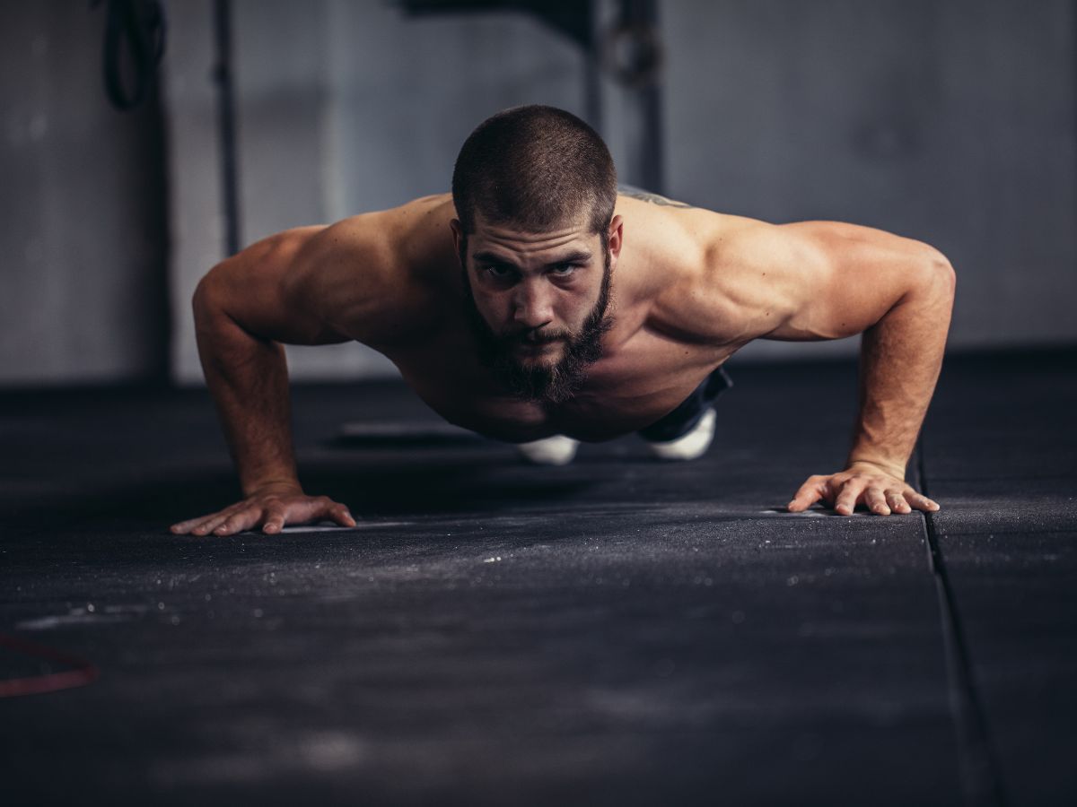 5 Quick and Effective Exercises to Build Muscle Fast at Home - Photo Gallery