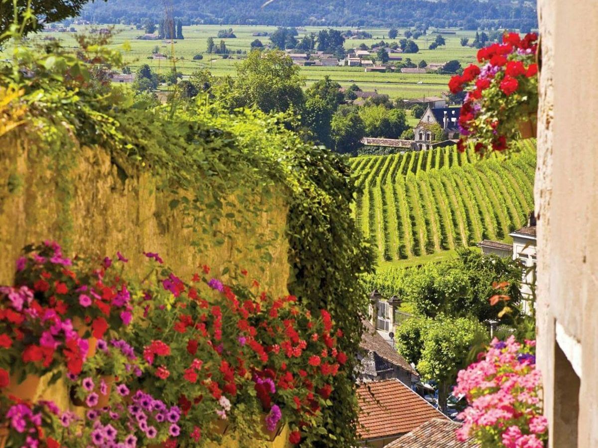7-most-beautiful-and-charming-villages-in-france-offering-a-unique-glimpse-into-the-countrys-rich-heritage-and-beauty 7 Most Beautiful And Charming Villages In France - Photo Gallery