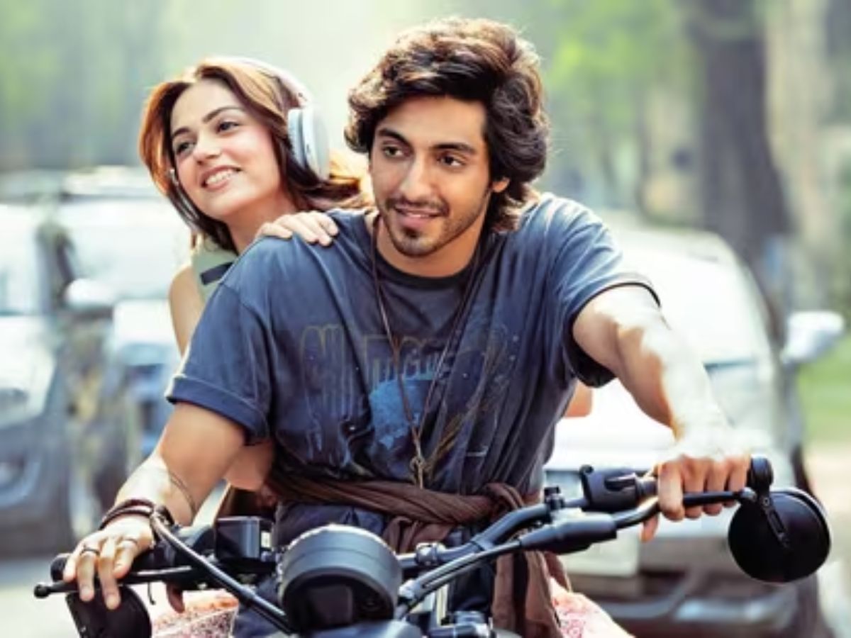 'Saiyaara' Soars Past ₹100 Crore Mark in Four Days(Image Credit-Google) - Photo Gallery