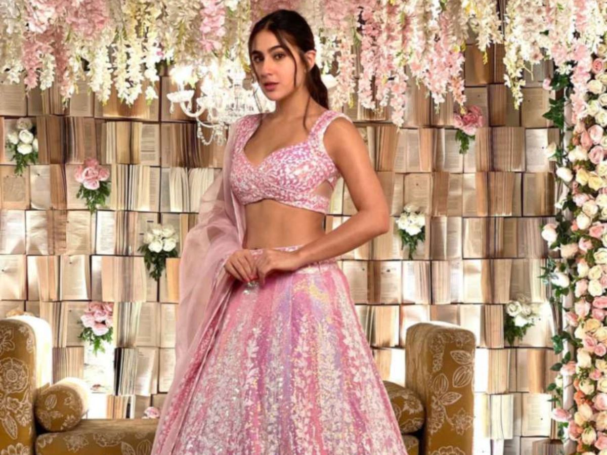 Raksha Bandhan 2025 Fashion: Recreate Sara Ali Khan’s Soft Glam Looks With Perfect Pairing - Photo Gallery