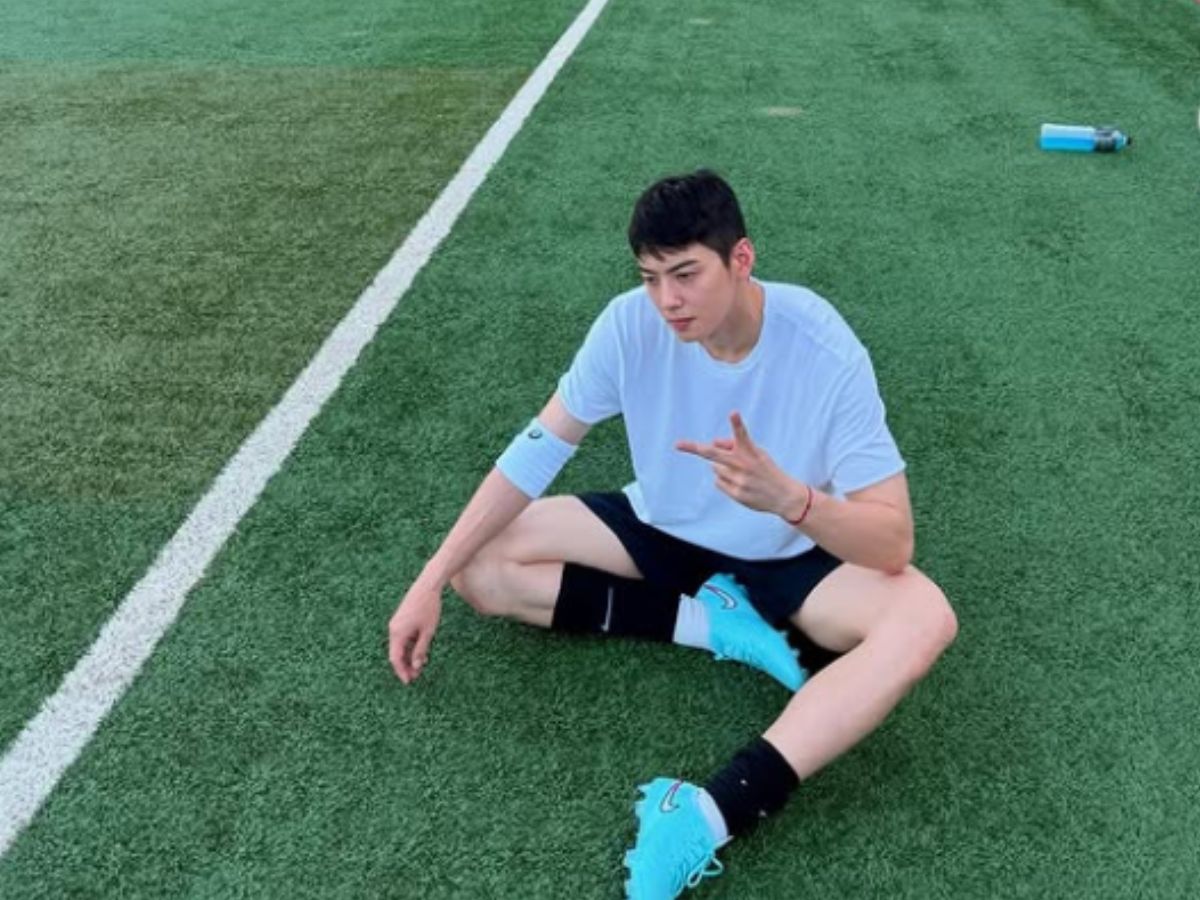 true-beauty-korean-star-cha-eun-woo-new-look-before-mandatory-military-service-on-july-23-astro-member-transformation-breaks-internet True Beauty actor Cha Eun-Woo Shocked Fans with New Look Ahead of July 23 Military Enlistment - Photo Gallery